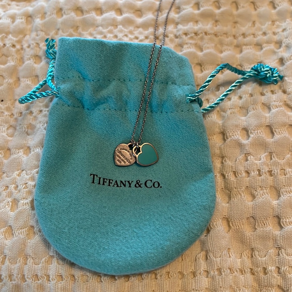 Return to Tiffany pendant in great condition